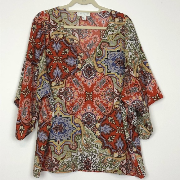 Forever 21+ Tops - Forever 21+ V-Neck Blouse